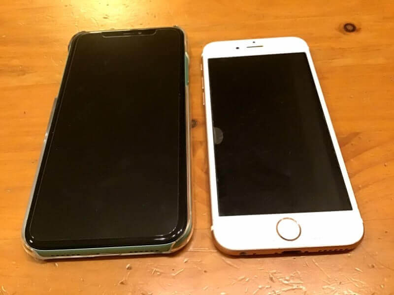 iPhone11とiPhone6Sの大きさ比較